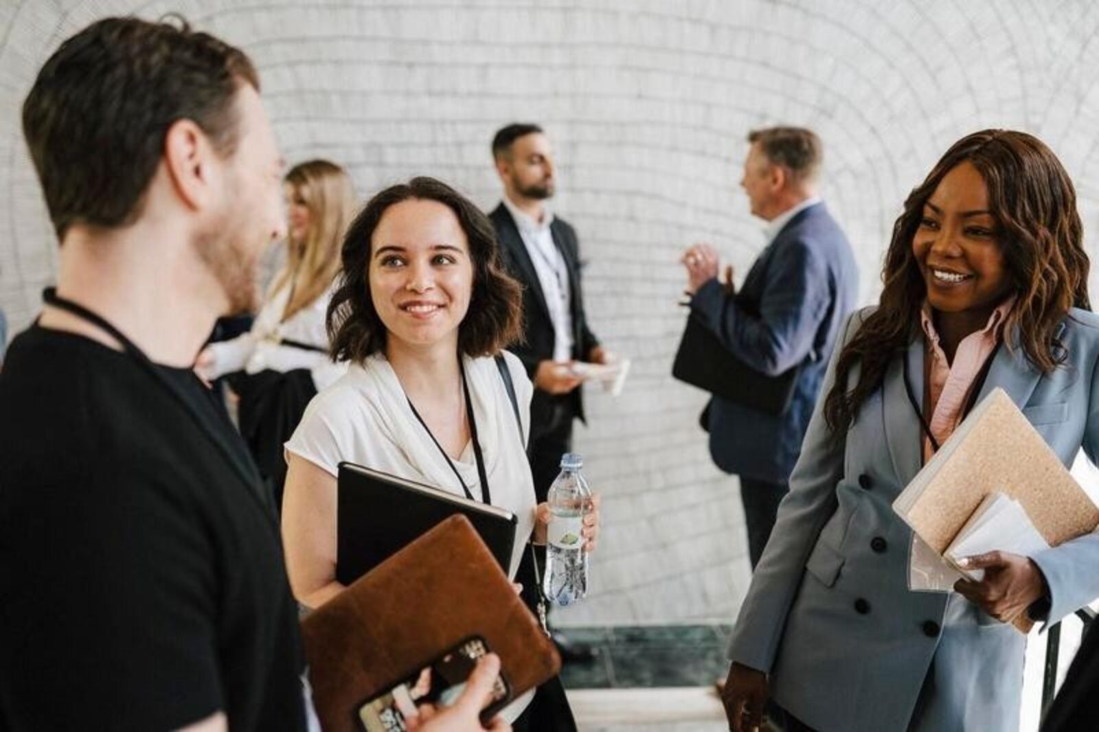 How To Build A Network And Establish Meaningful Business Connections